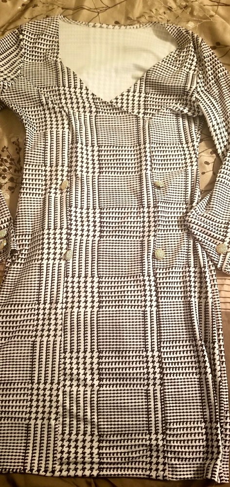 Black and White Stripe Pattern Vneck Dress